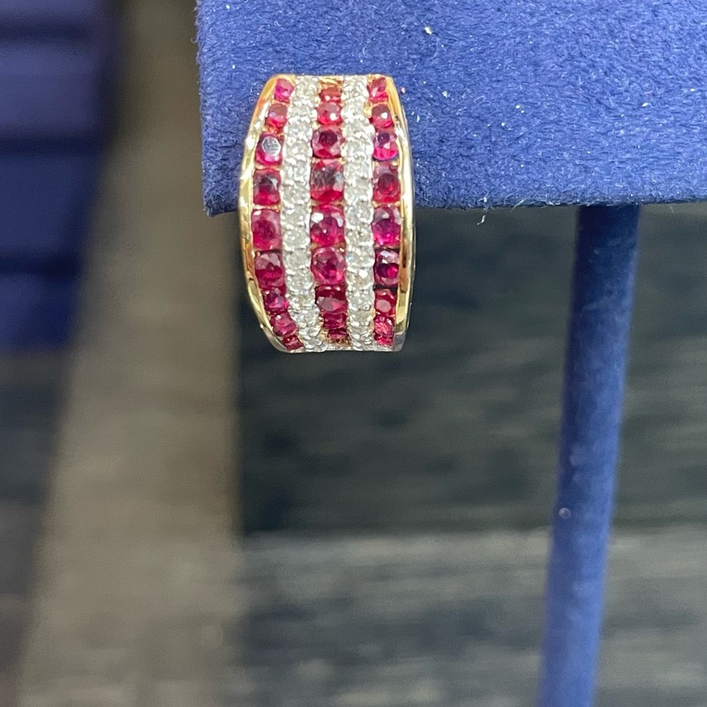 💘💘Ruby & Diamond Earrings - Picture 2 of 3
